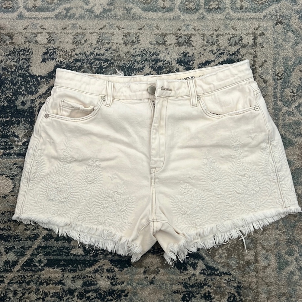 BlankNYC Wedge Cotton Short | Size:30, Color:Cream